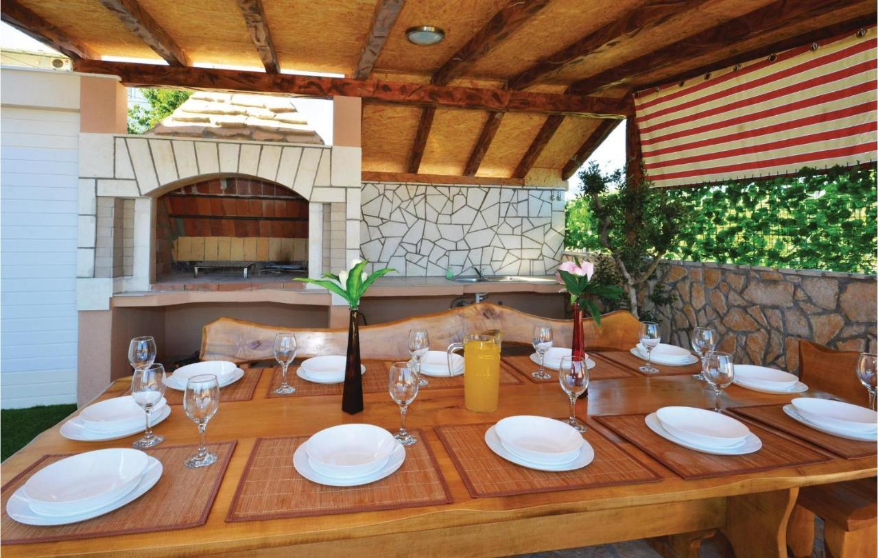 3 Bedroom Nice Home In Solin Split Kültér fotó