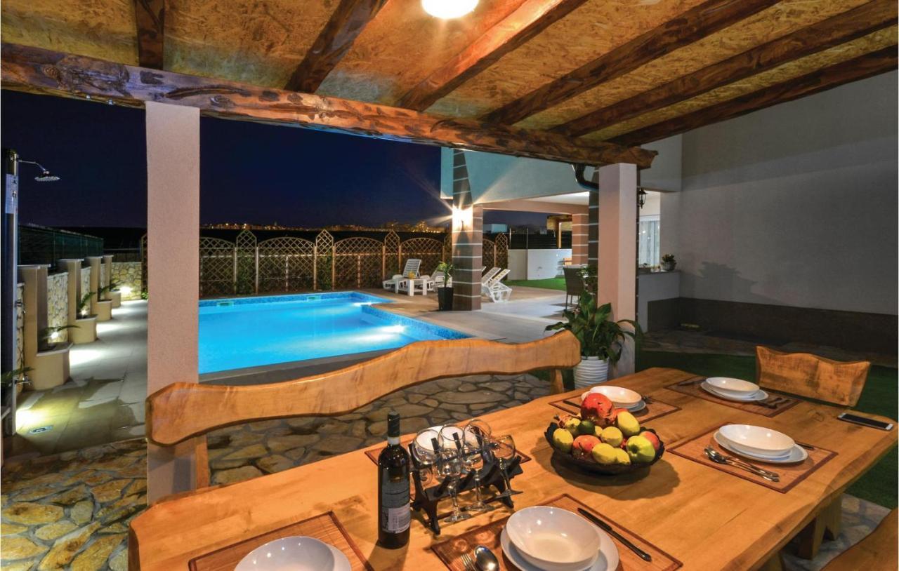 3 Bedroom Nice Home In Solin Split Kültér fotó