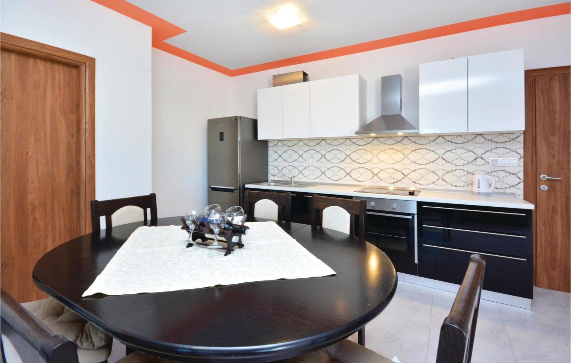 3 Bedroom Nice Home In Solin Split Kültér fotó